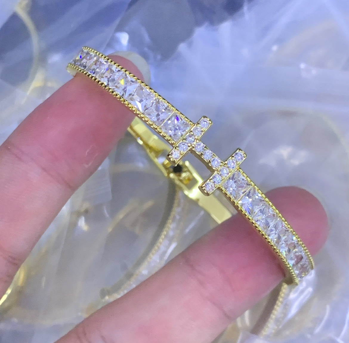 (PRE-ORDER) Hermès Bangle