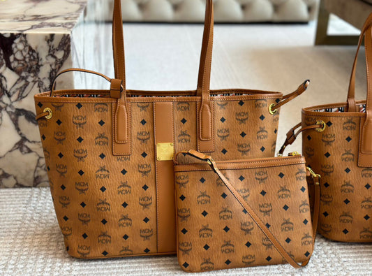 (PRE-ORDER) MCM Large Tote Bag
